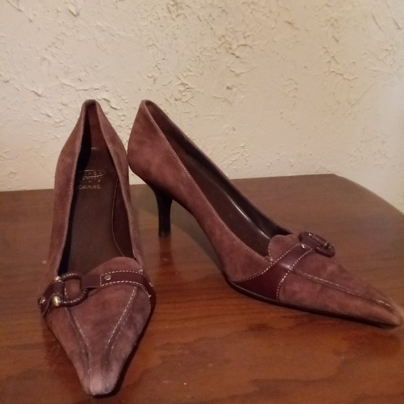 Joan & David Circa Brown Suede Leather Heels - Picture 2 of 7